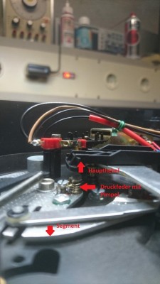 K800_Segment mit Drehlager und Druckfeder.JPG